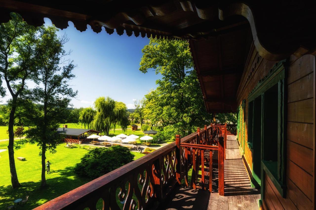 Hotel Dworzysko Bad Salzbrunn Exterior foto